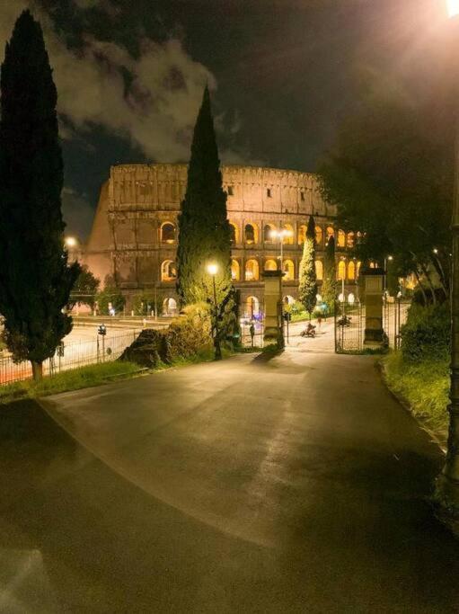 Colosseum Luxury Home ローマ エクステリア 写真